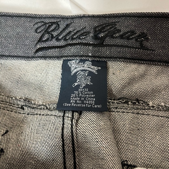 Blue Gear Men's Gray Jeans Size 38 X 32 with oversized pockets. - Picture 6 of 14